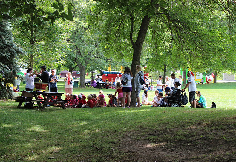 Summer camp Video/Image