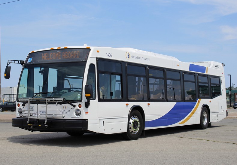 Image of an Oakville Transit charter bus.