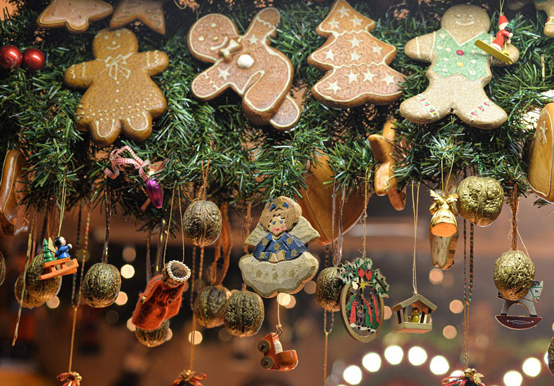 Christmas tree decorations